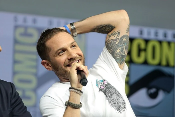 Tom Hardy – Beard, Face shape & bulk transformation monster