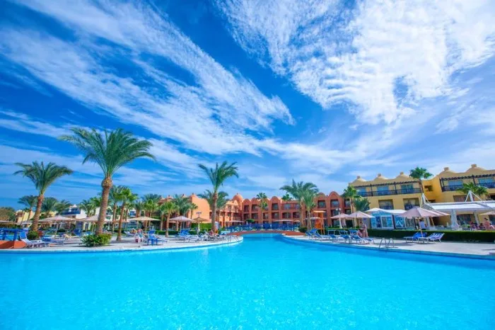 Top 8 Luxury Hotels in Egypt for an Unforgettable Stay