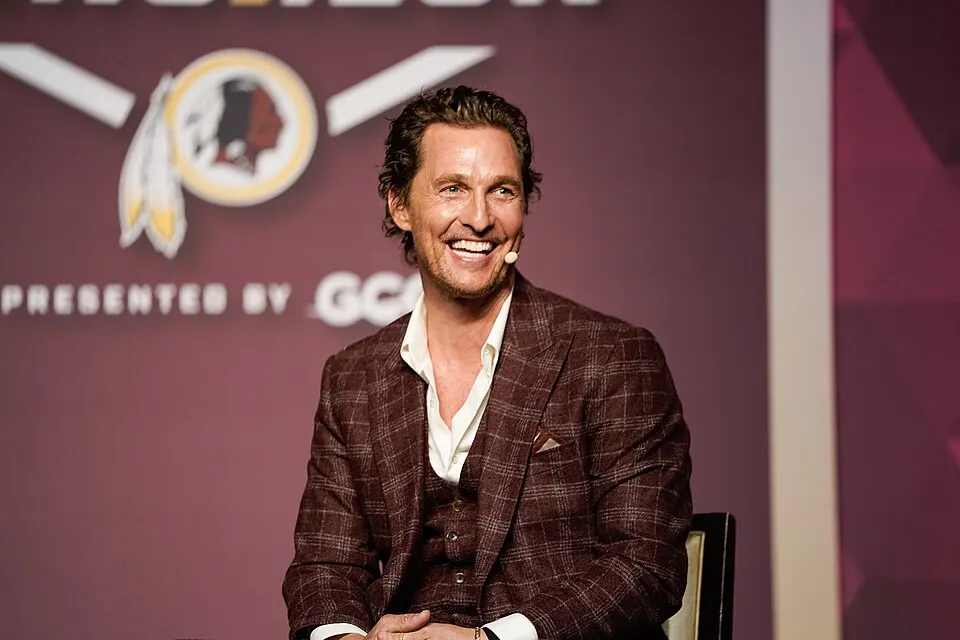 Matthew McConaughey – Long hair & linen-era legend